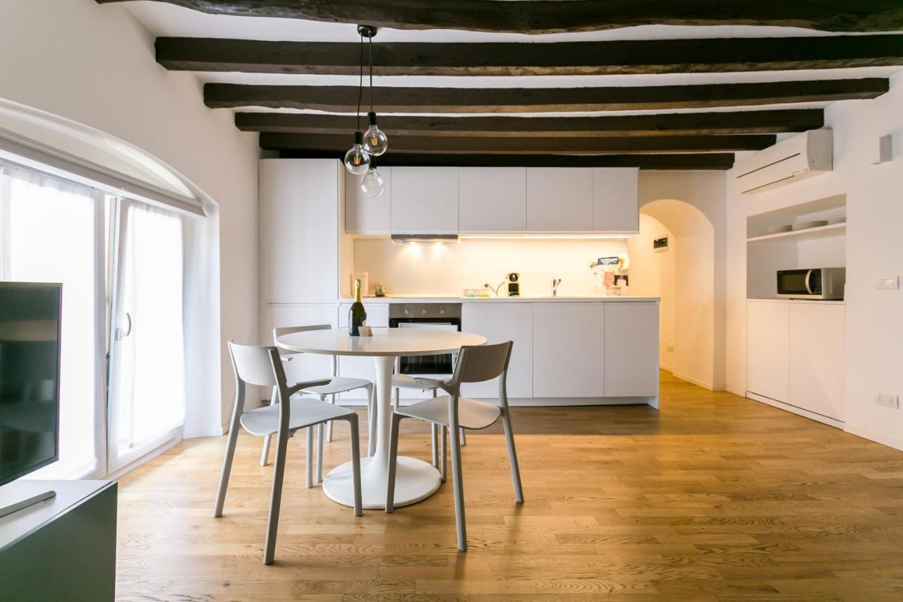 Mortara Navigli Apartments ミラノ エクステリア 写真